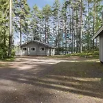 Kiviloeytoe By Interhome