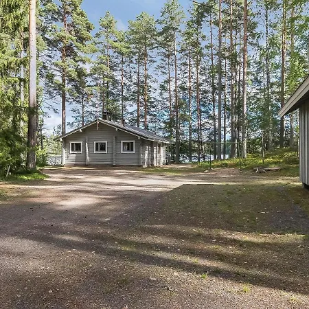 Kiviloeytoe By Interhome